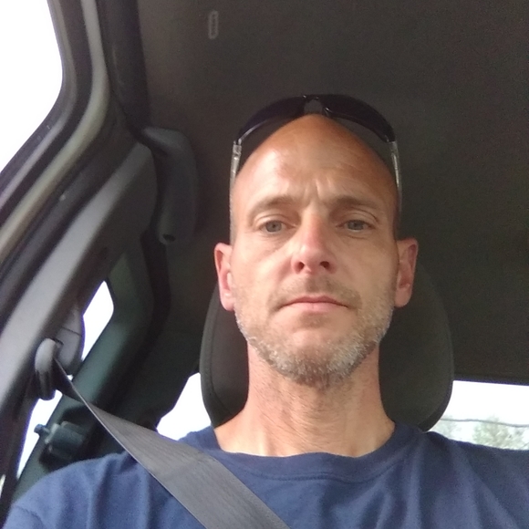 Meet your Posher, Jeffery - Picture 2 of 2